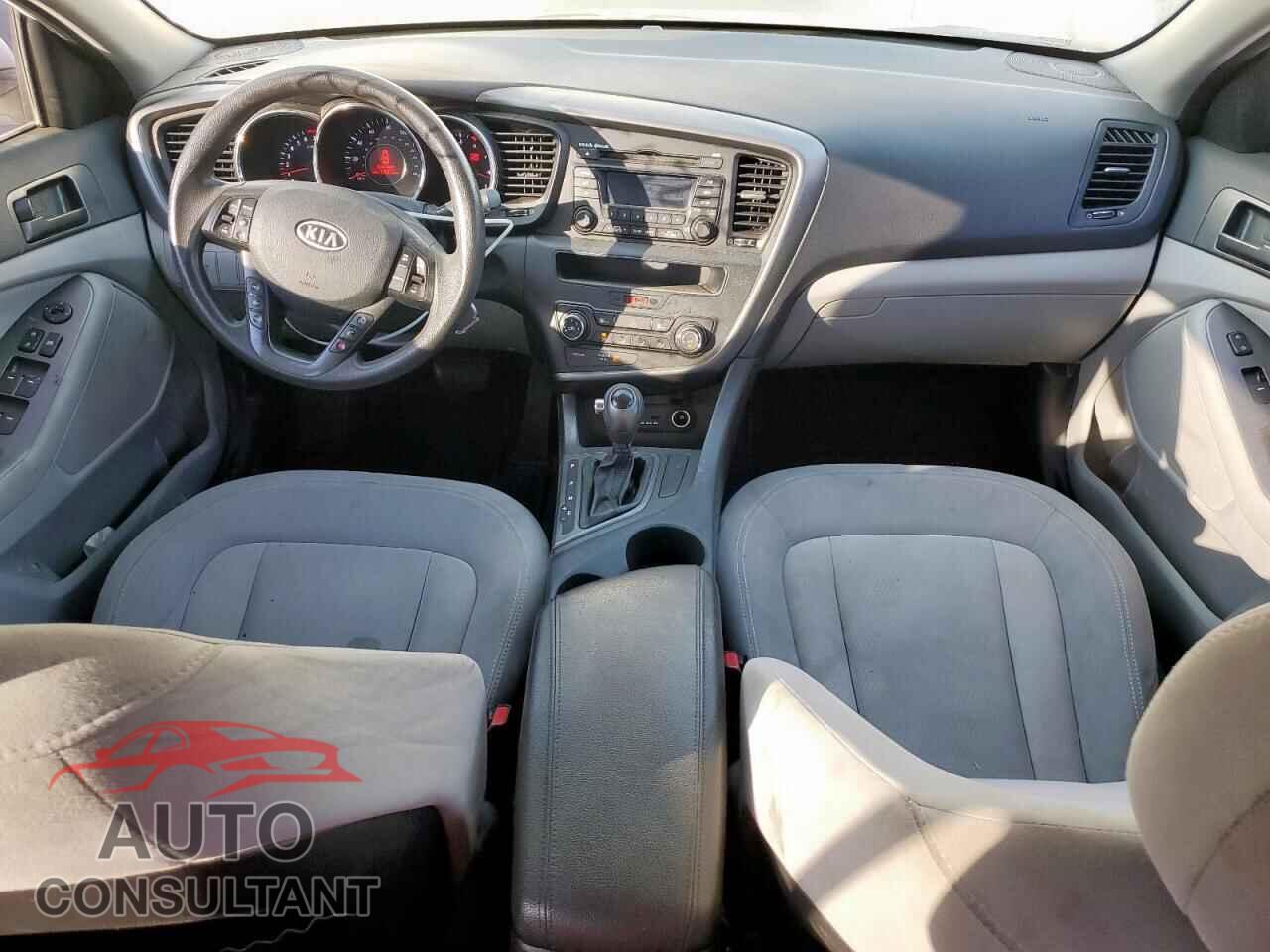 KIA OPTIMA 2011 - KNAGM4A76B5077660