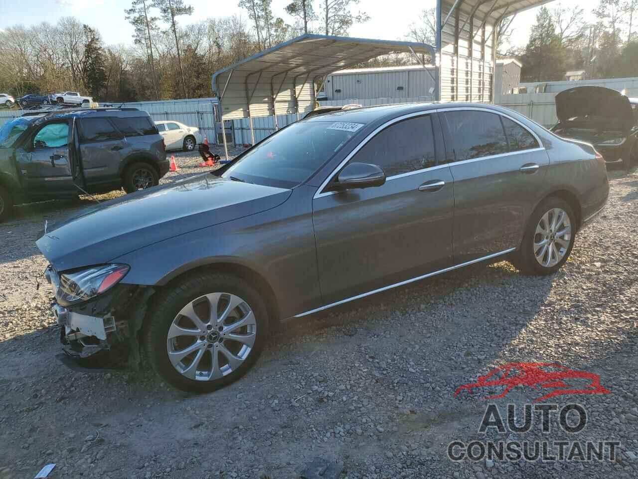 MERCEDES-BENZ E-CLASS 2019 - WDDZF4KB1KA525986