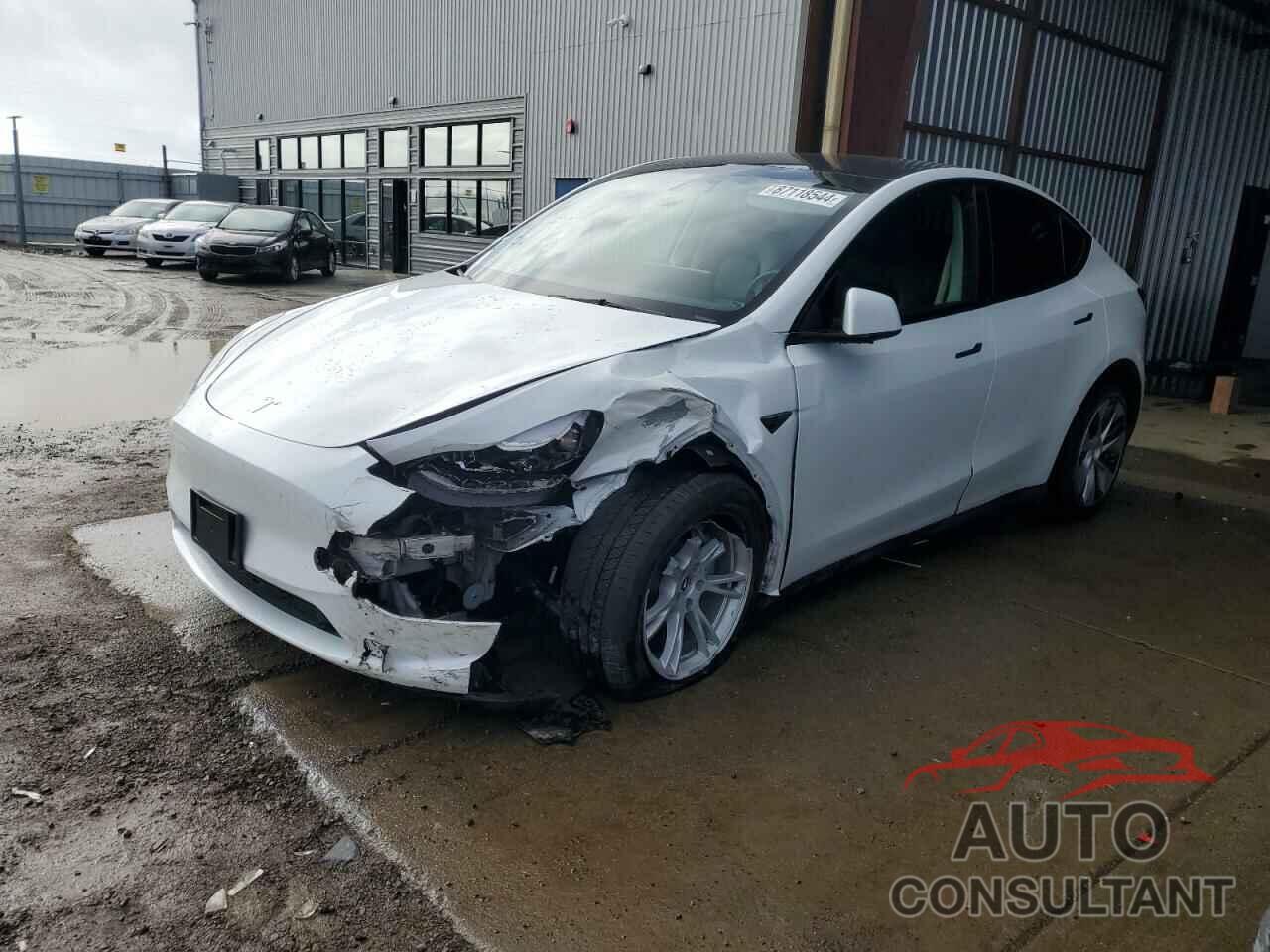 TESLA MODEL Y 2023 - 7SAYGDEE7PF707363
