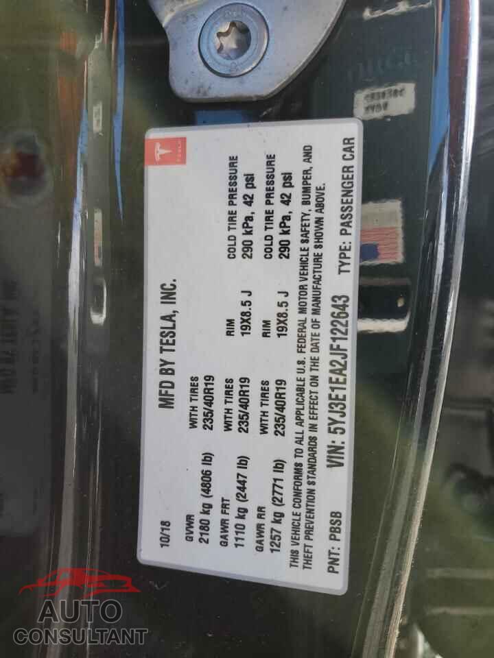 TESLA MODEL 3 2018 - 5YJ3E1EA2JF122643
