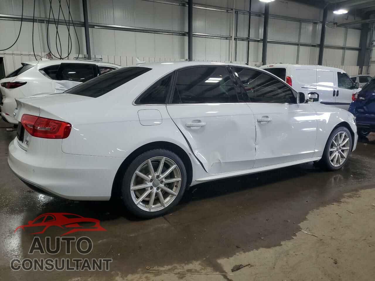 AUDI A4 2014 - WAUKFAFL0EN007181