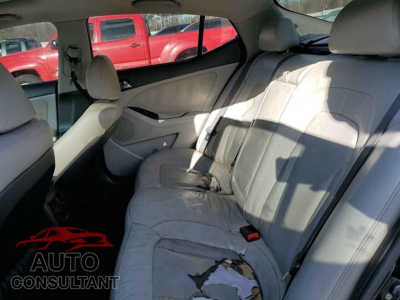KIA OPTIMA 2011 - KNAGN4A78B5166496