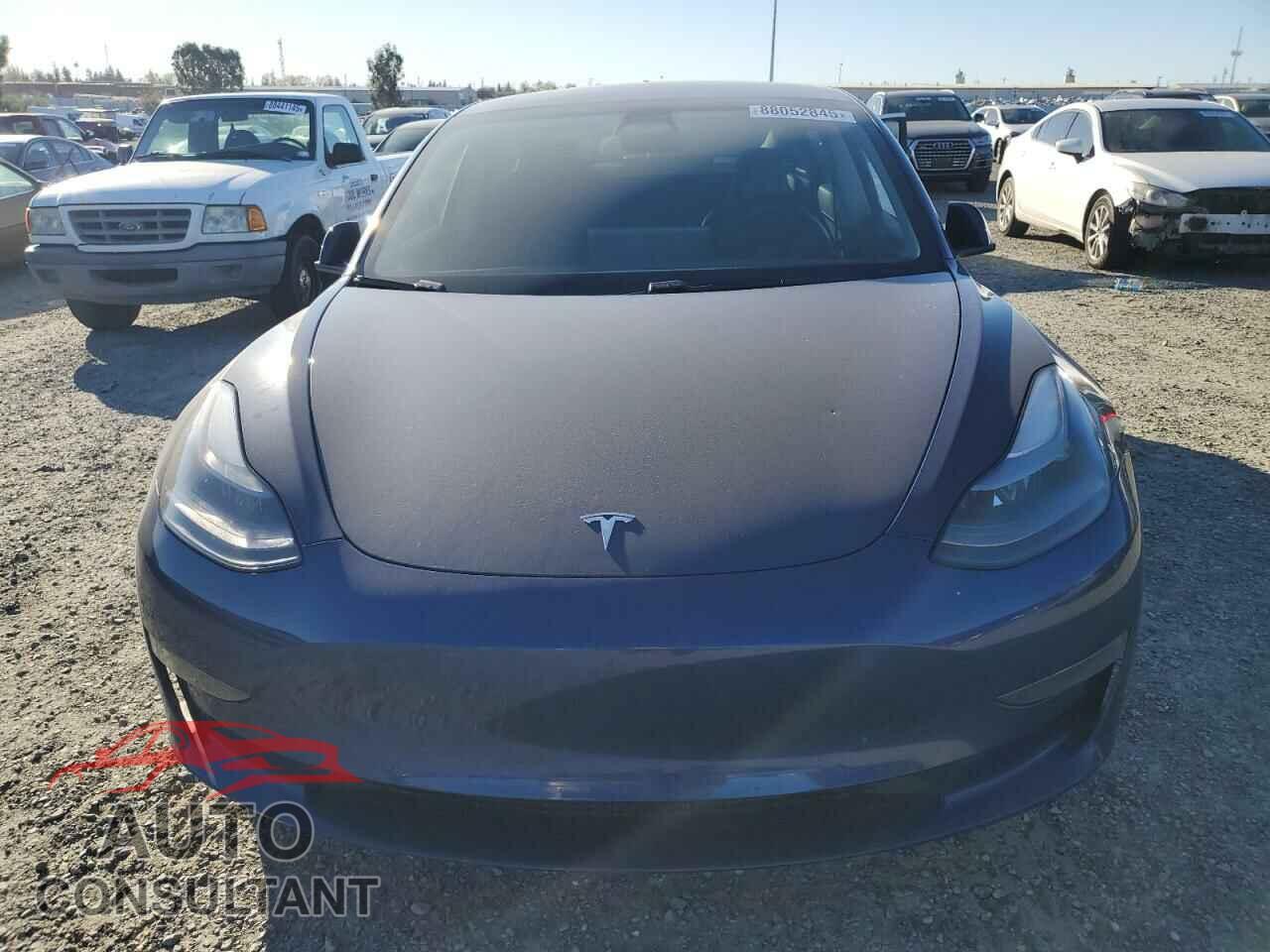 TESLA MODEL 3 2021 - 5YJ3E1EA1MF876332