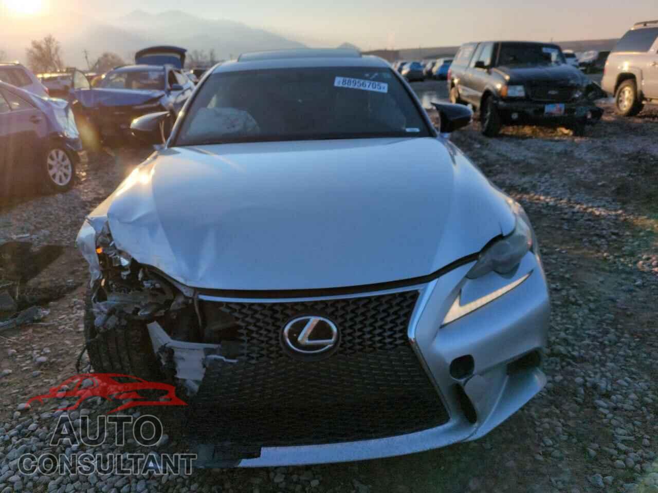 LEXUS IS 2014 - JTHCF1D23E5010267