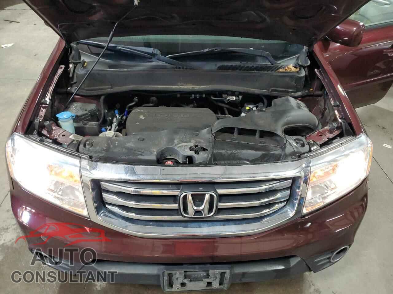 HONDA PILOT 2013 - 5FNYF4H43DB022498