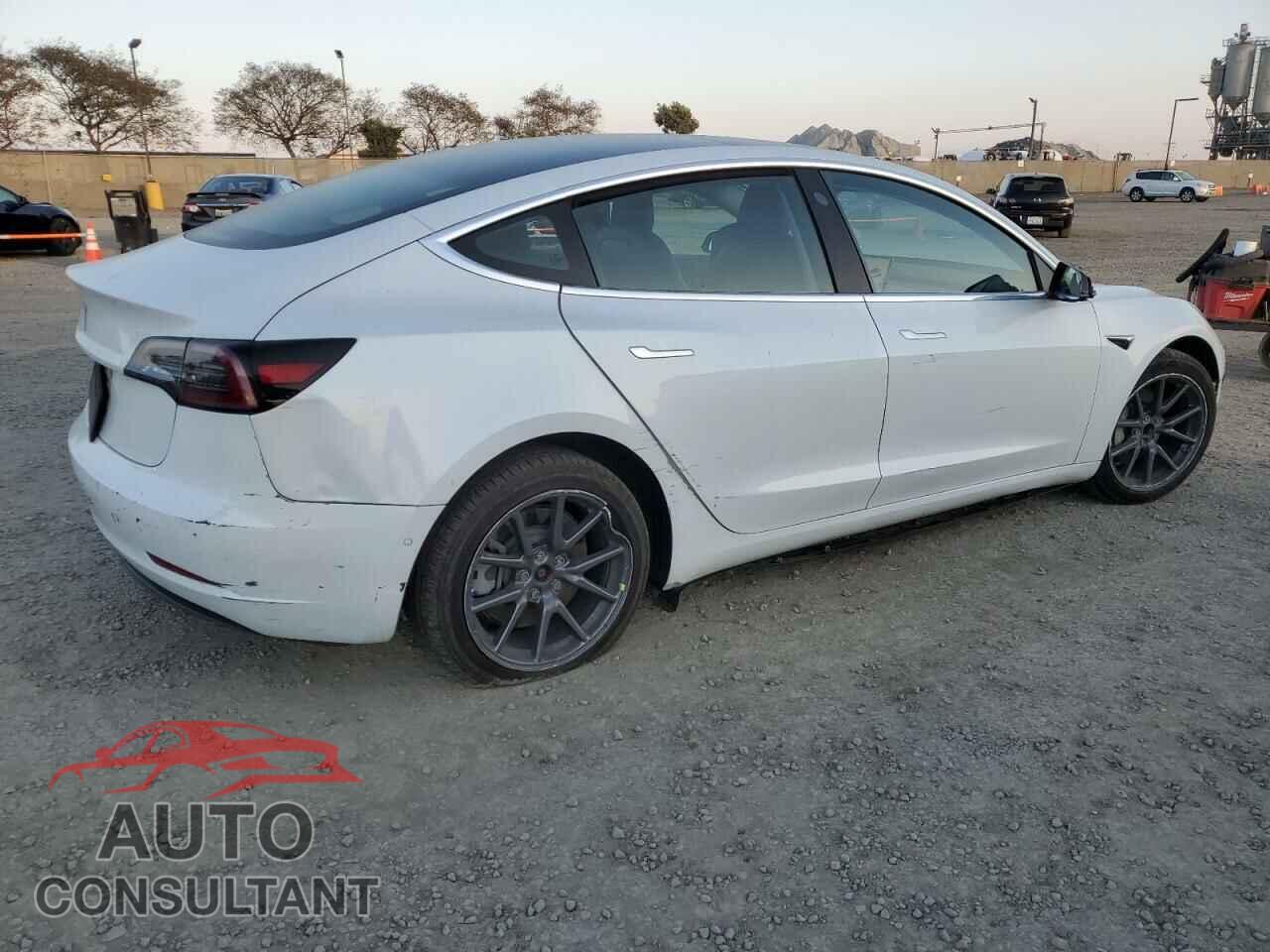 TESLA MODEL 3 2020 - 5YJ3E1EA2LF660634