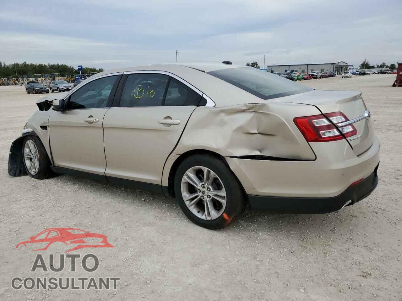 FORD TAURUS 2018 - 1FAHP2E8XJG111114