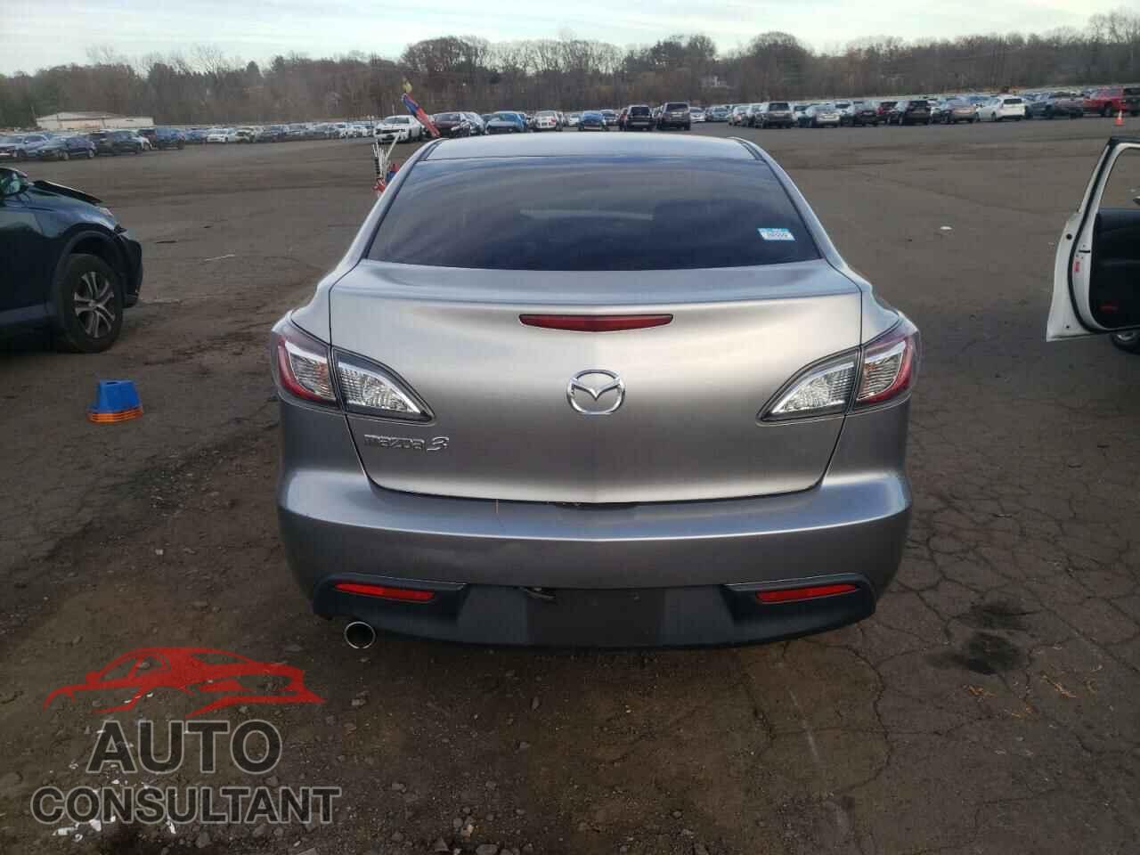 MAZDA 3 2011 - JM1BL1VG8B1356172