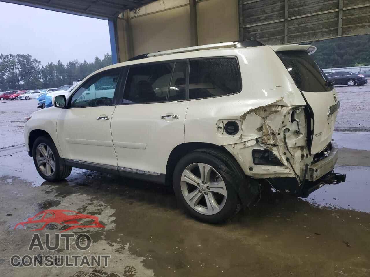 TOYOTA HIGHLANDER 2013 - 5TDDK3EH8DS269796