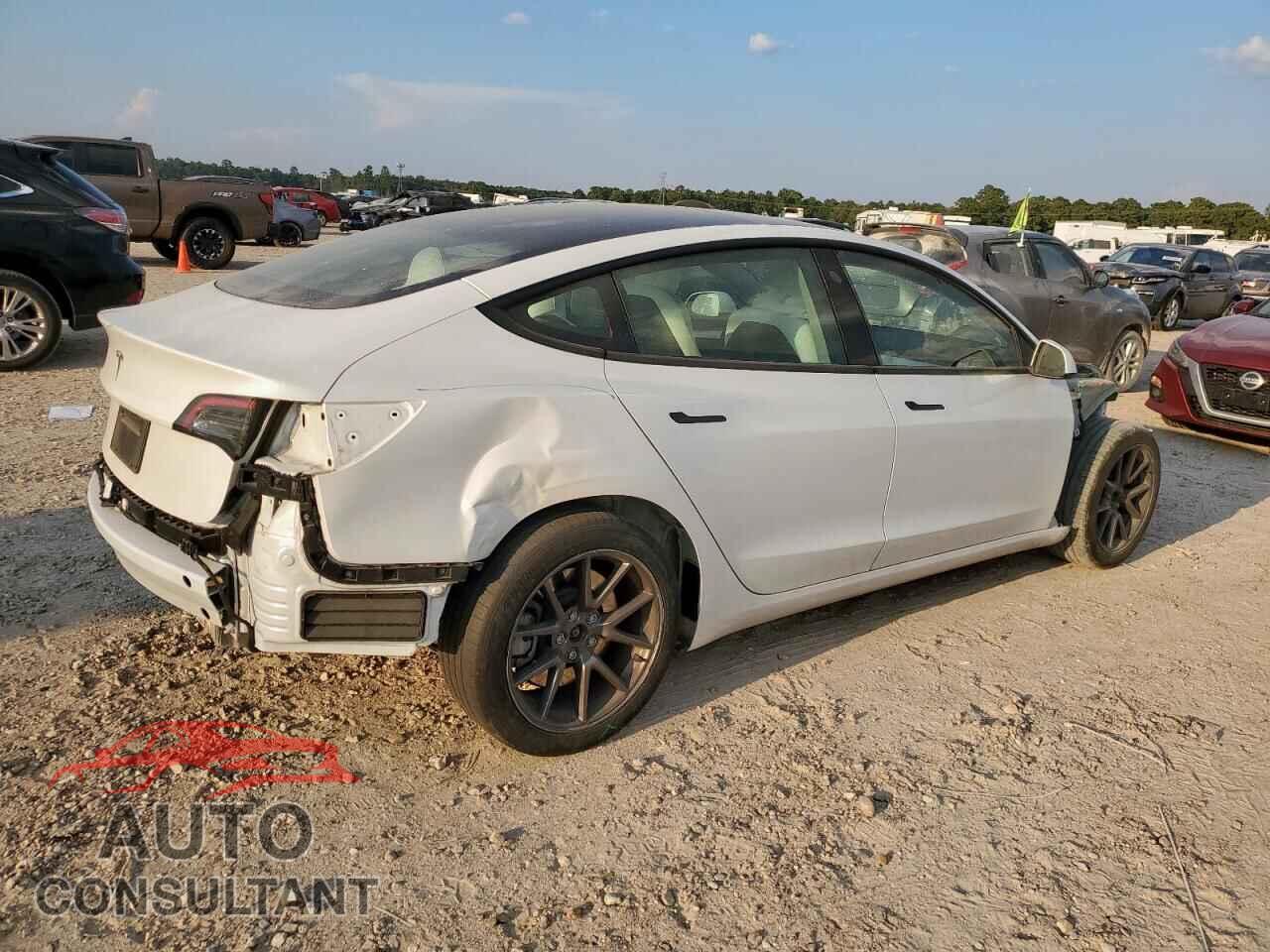 TESLA MODEL 3 2023 - 5YJ3E1EA8PF658036