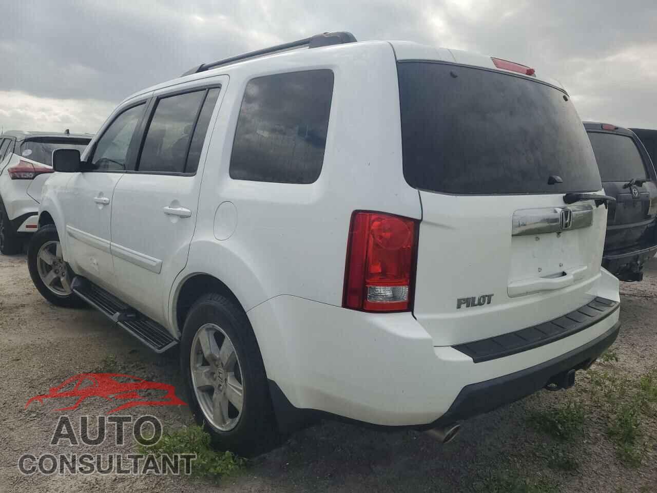 HONDA PILOT 2011 - 5FNYF3H74BB044995