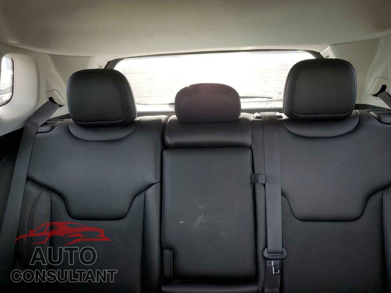 JEEP COMPASS 2021 - 3C4NJDCB2MT533743