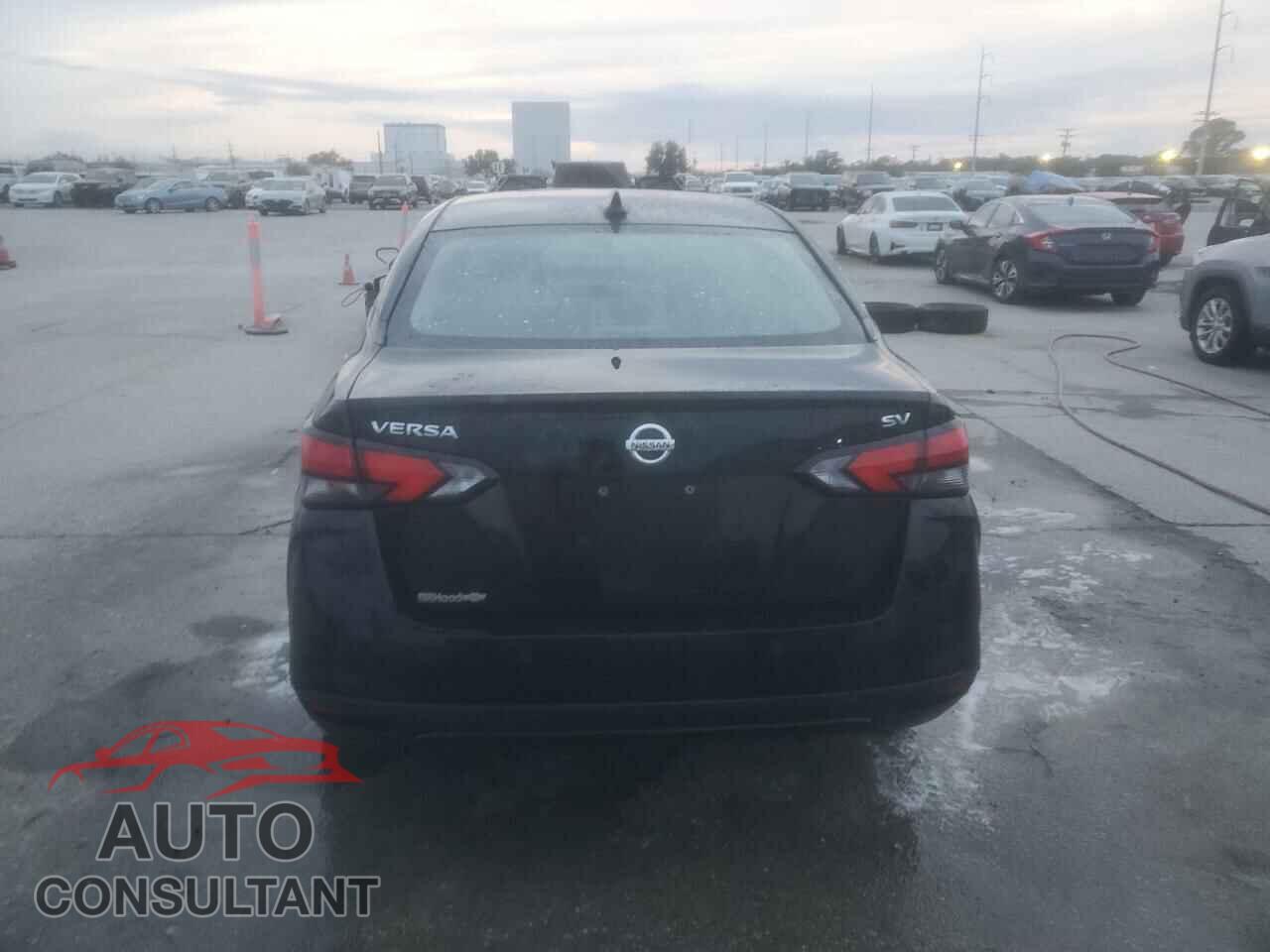 NISSAN VERSA 2021 - 3N1CN8EVXML819224