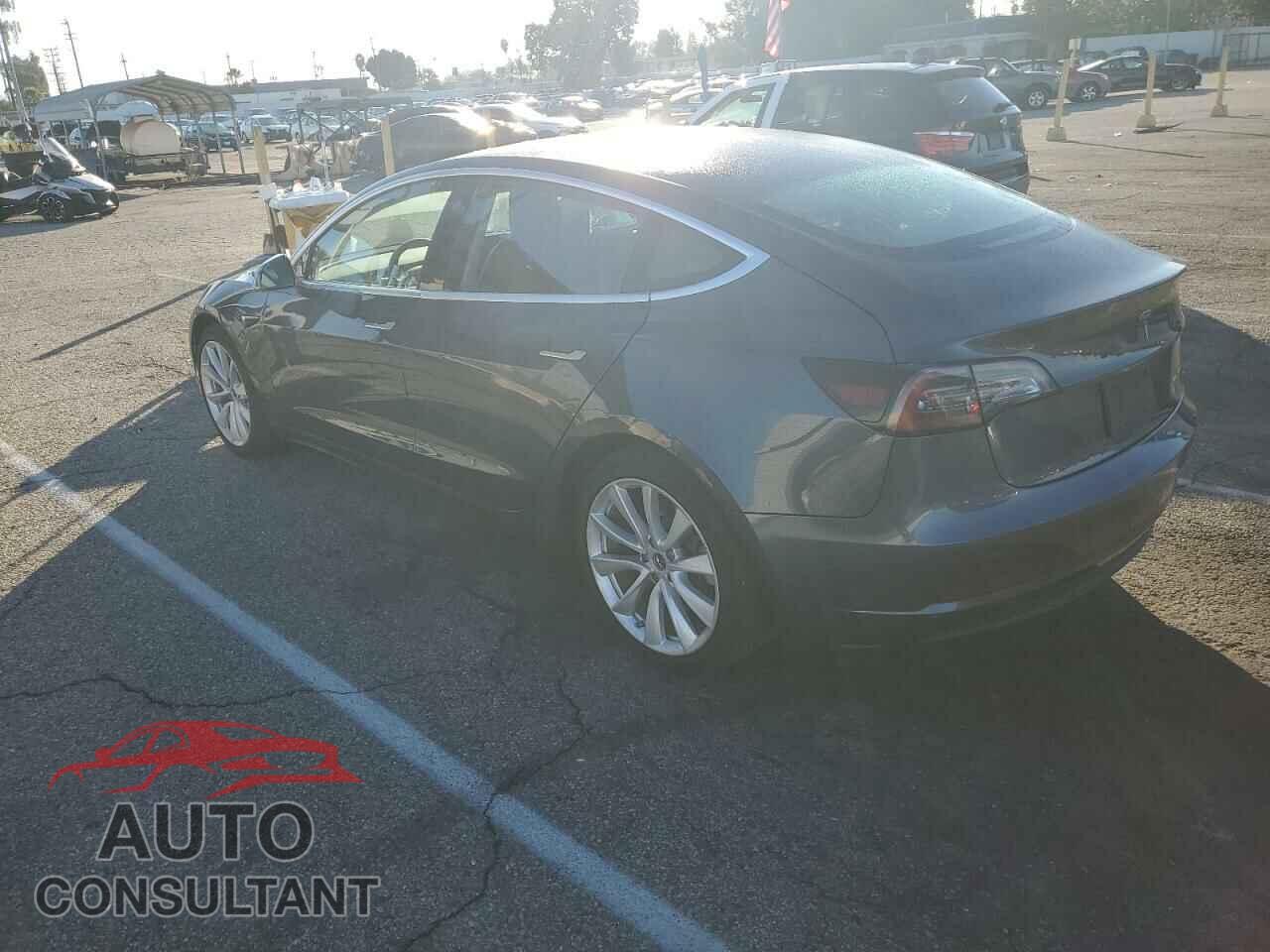 TESLA MODEL 3 2020 - 5YJ3E1EB8LF638047
