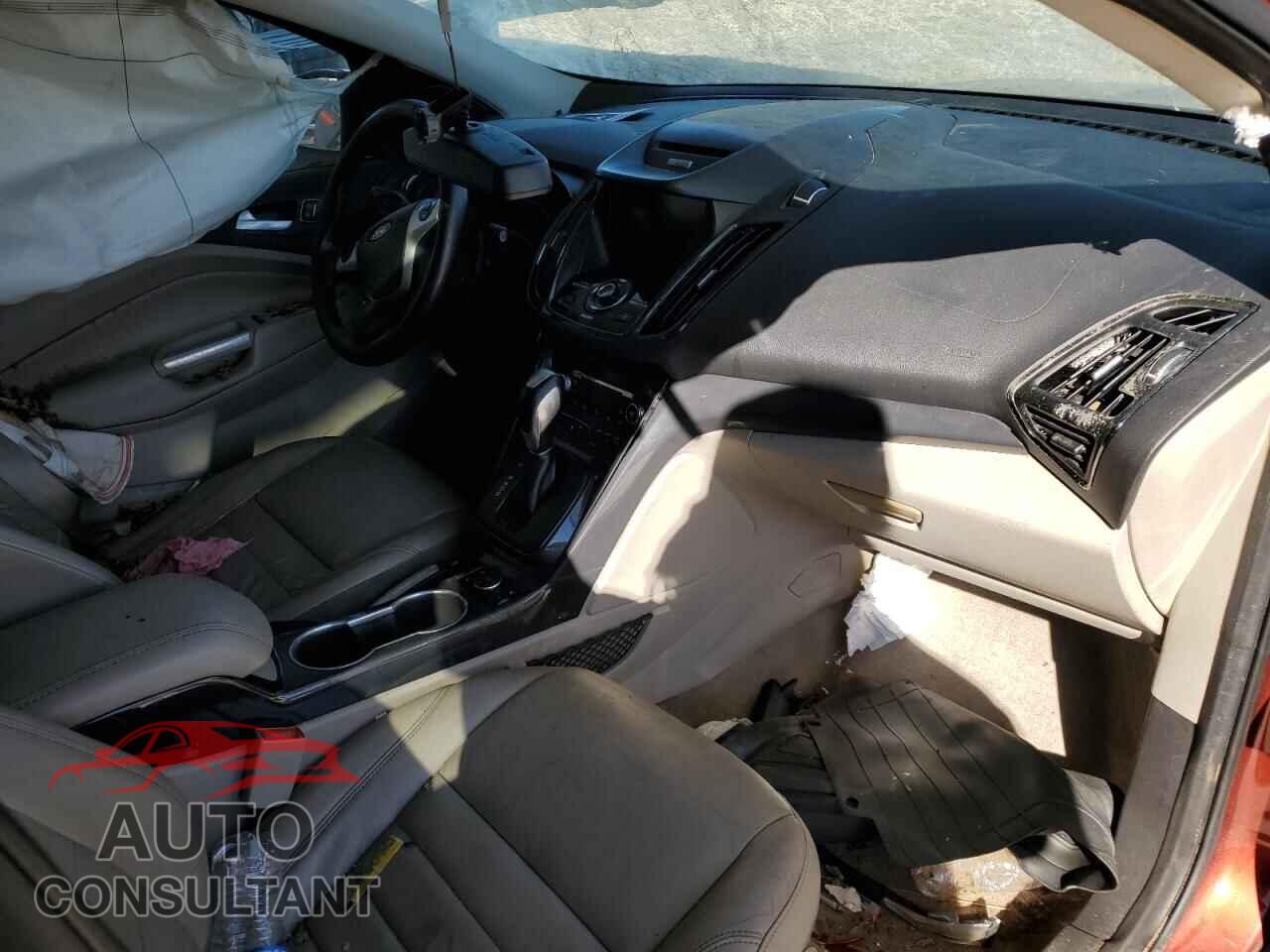 FORD ESCAPE 2015 - 1FMCU0JX3FUA06563