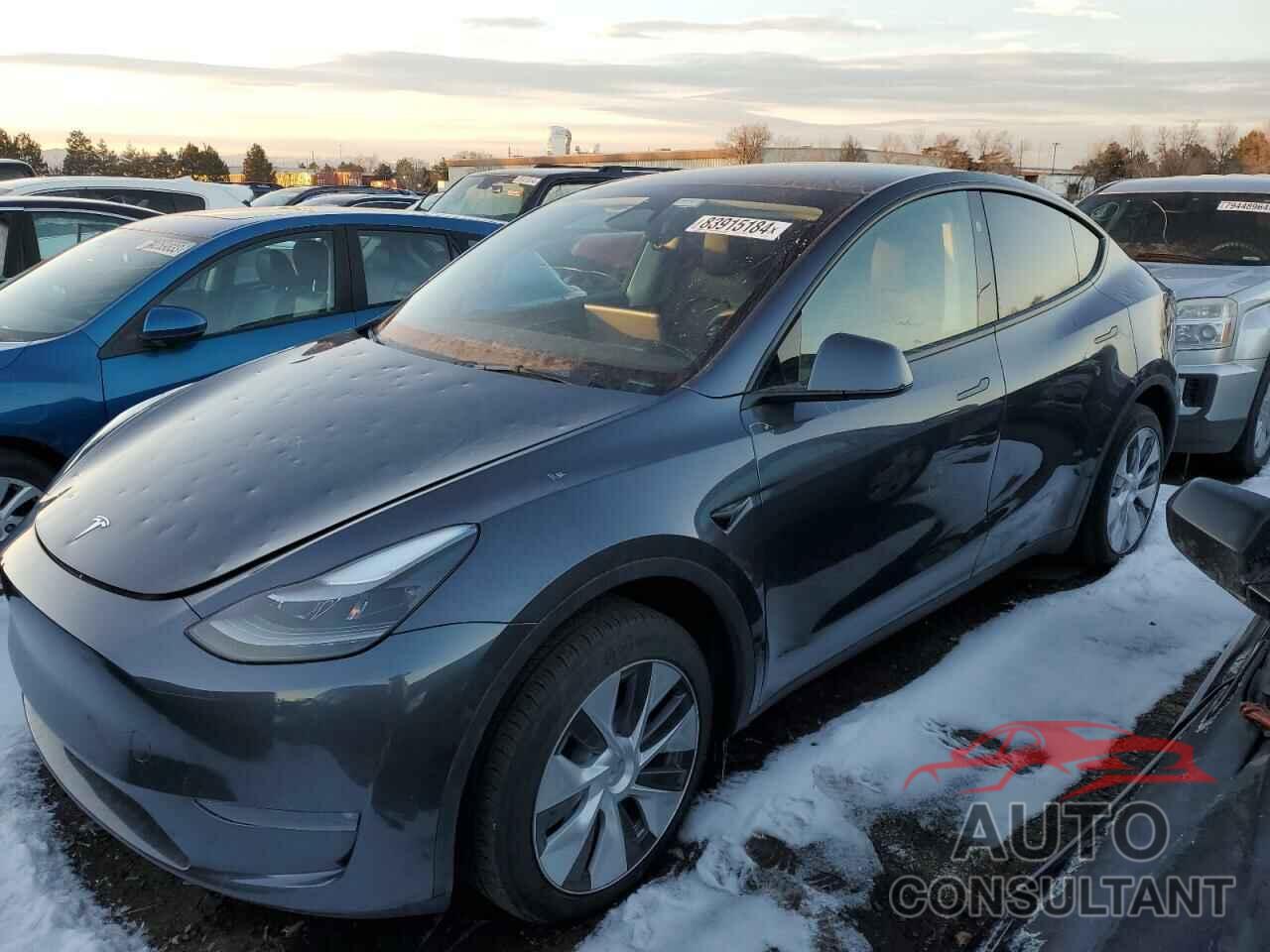 TESLA MODEL Y 2023 - 7SAYGDEE9PF844370