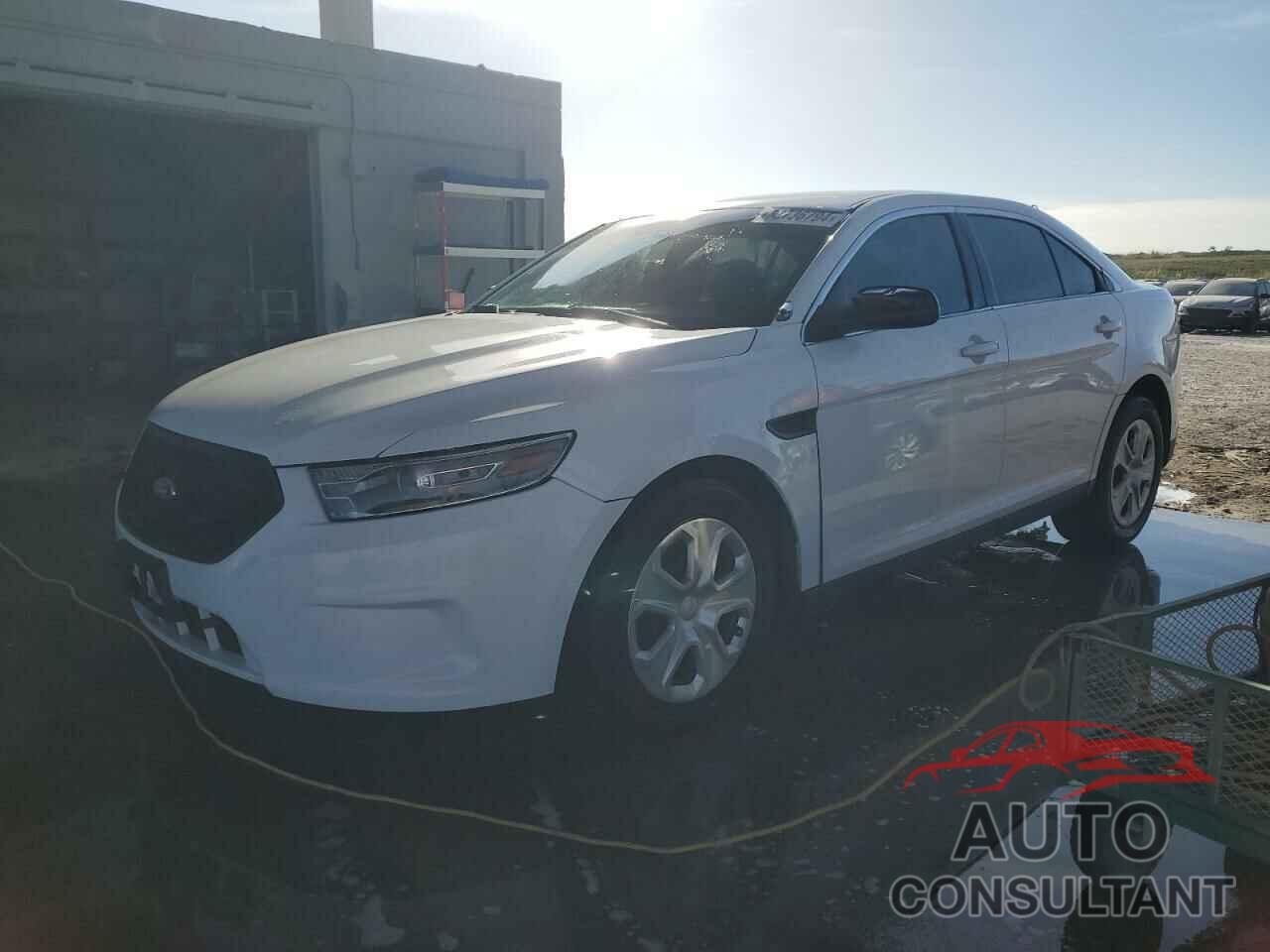 FORD TAURUS 2015 - 1FAHP2MK4FG119486