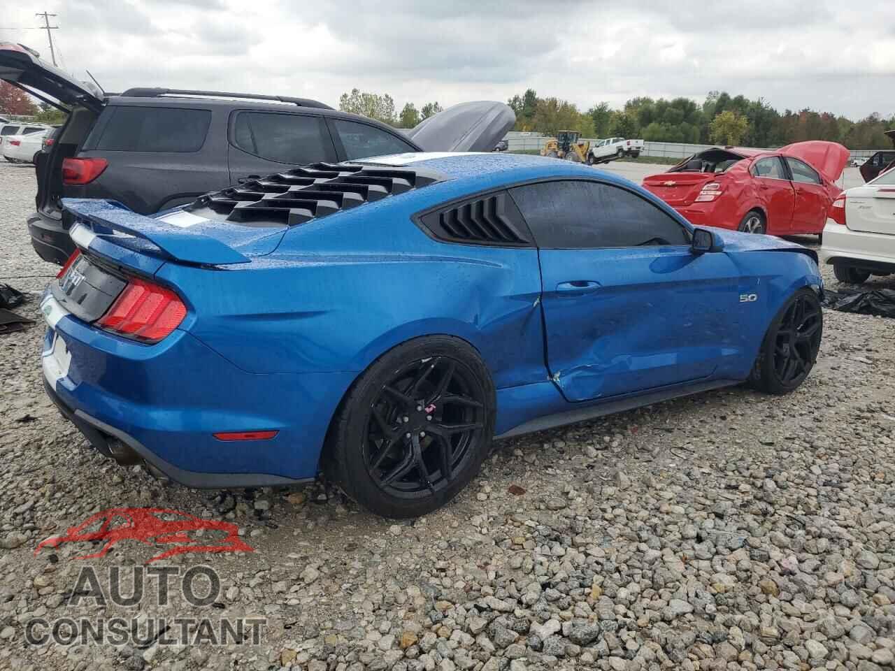 FORD MUSTANG 2019 - 1FA6P8CF9K5166596