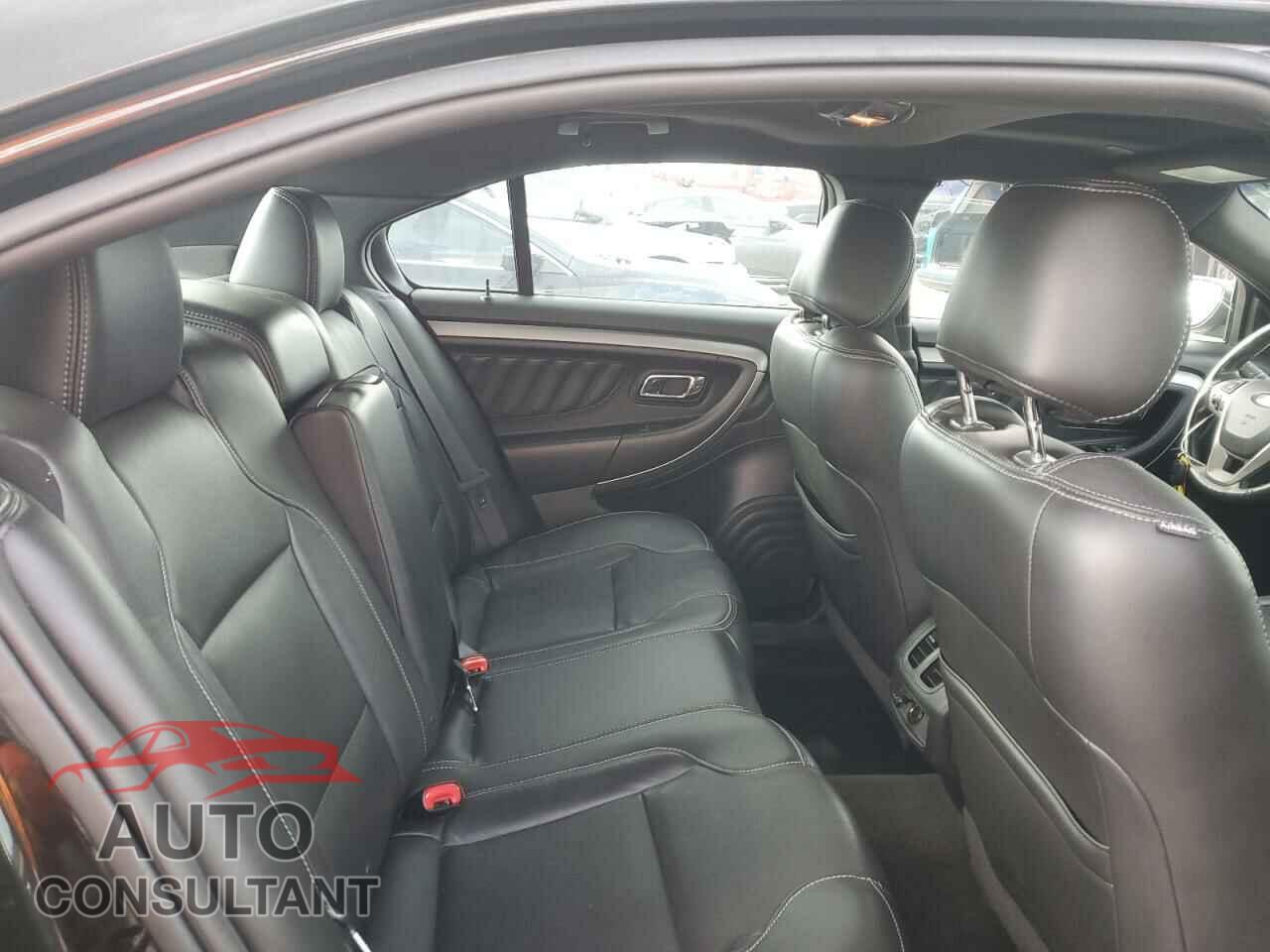 FORD TAURUS 2013 - 1FAHP2E87DG220182