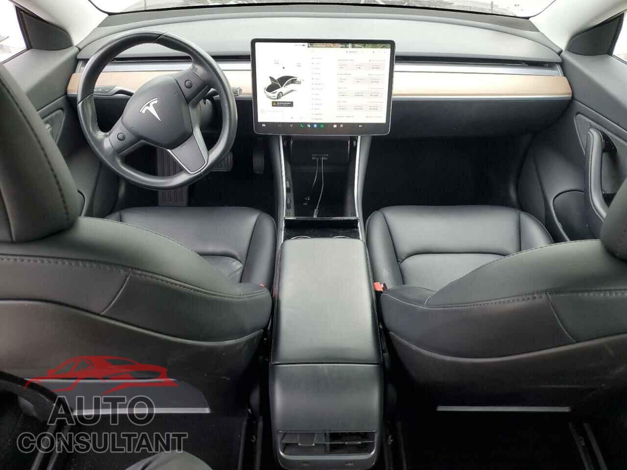 TESLA MODEL 3 2018 - 5YJ3E1EB0JF121418