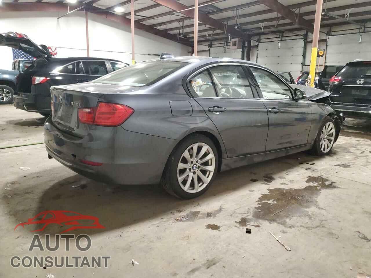 BMW 3 SERIES 2012 - WBA3A5C54CF259331