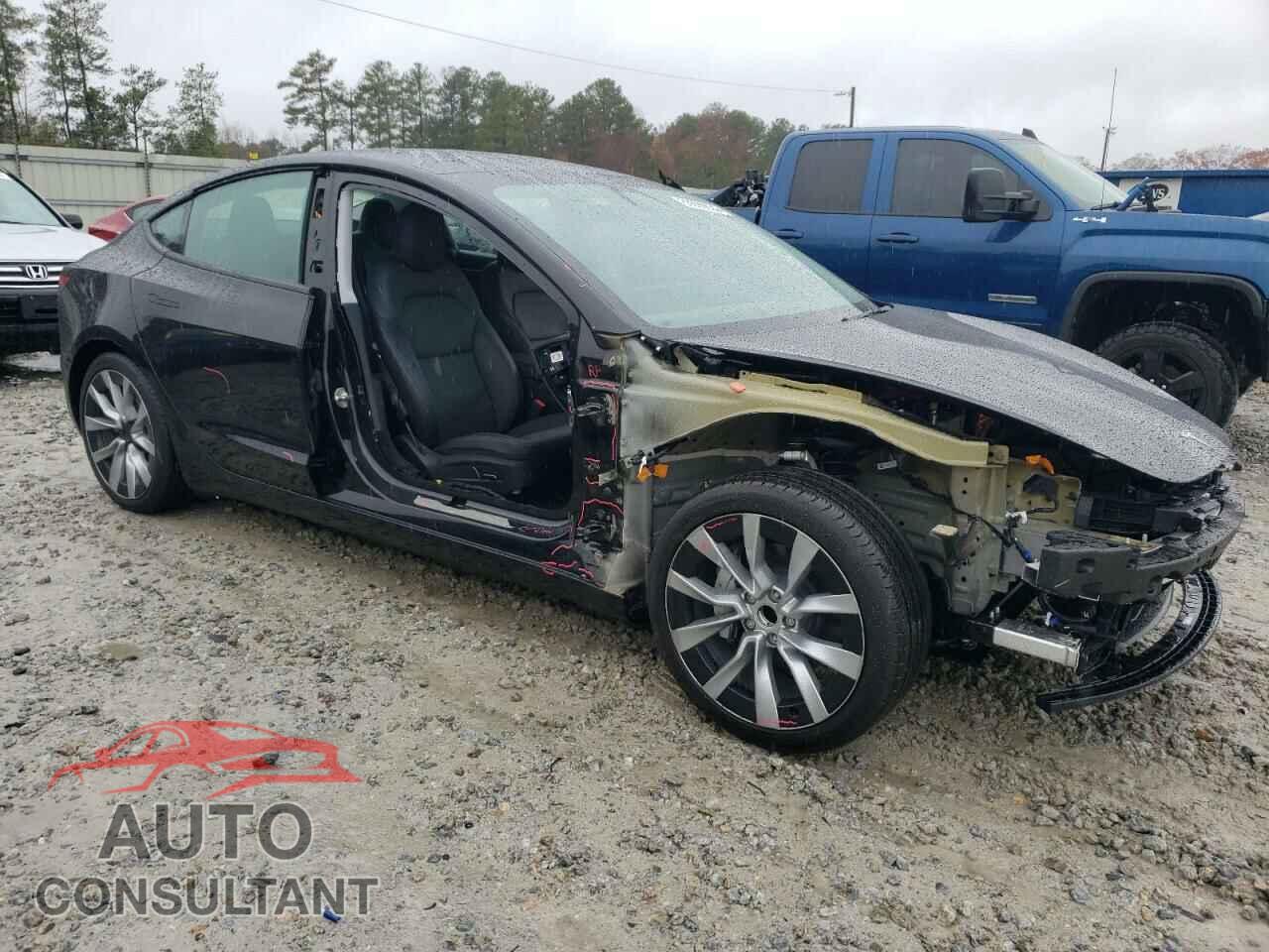 TESLA MODEL 3 2024 - 5YJ3E1EA5RF748960