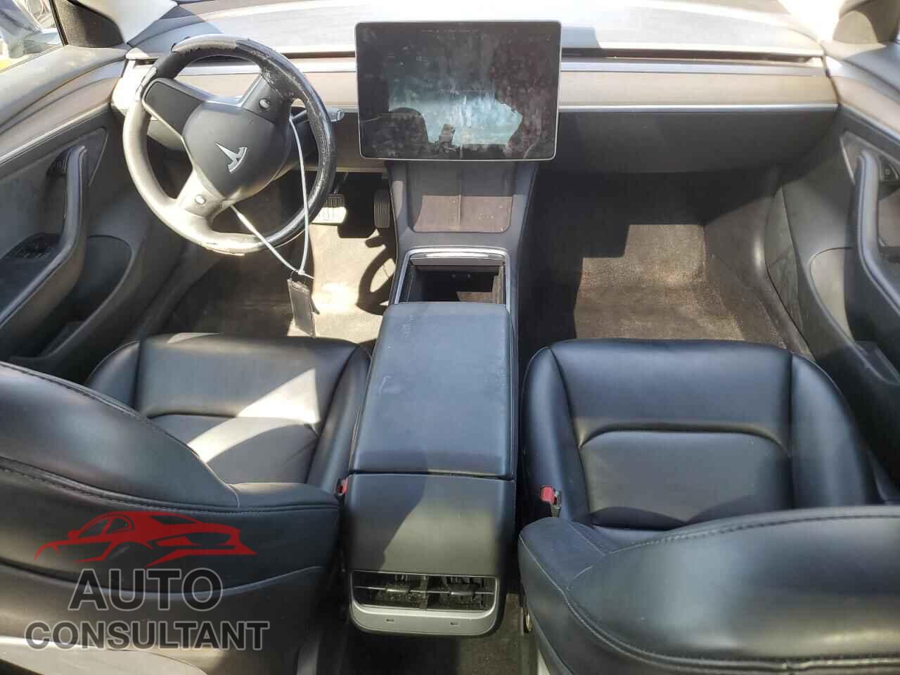 TESLA MODEL 3 2022 - 5YJ3E1EAXNF371956