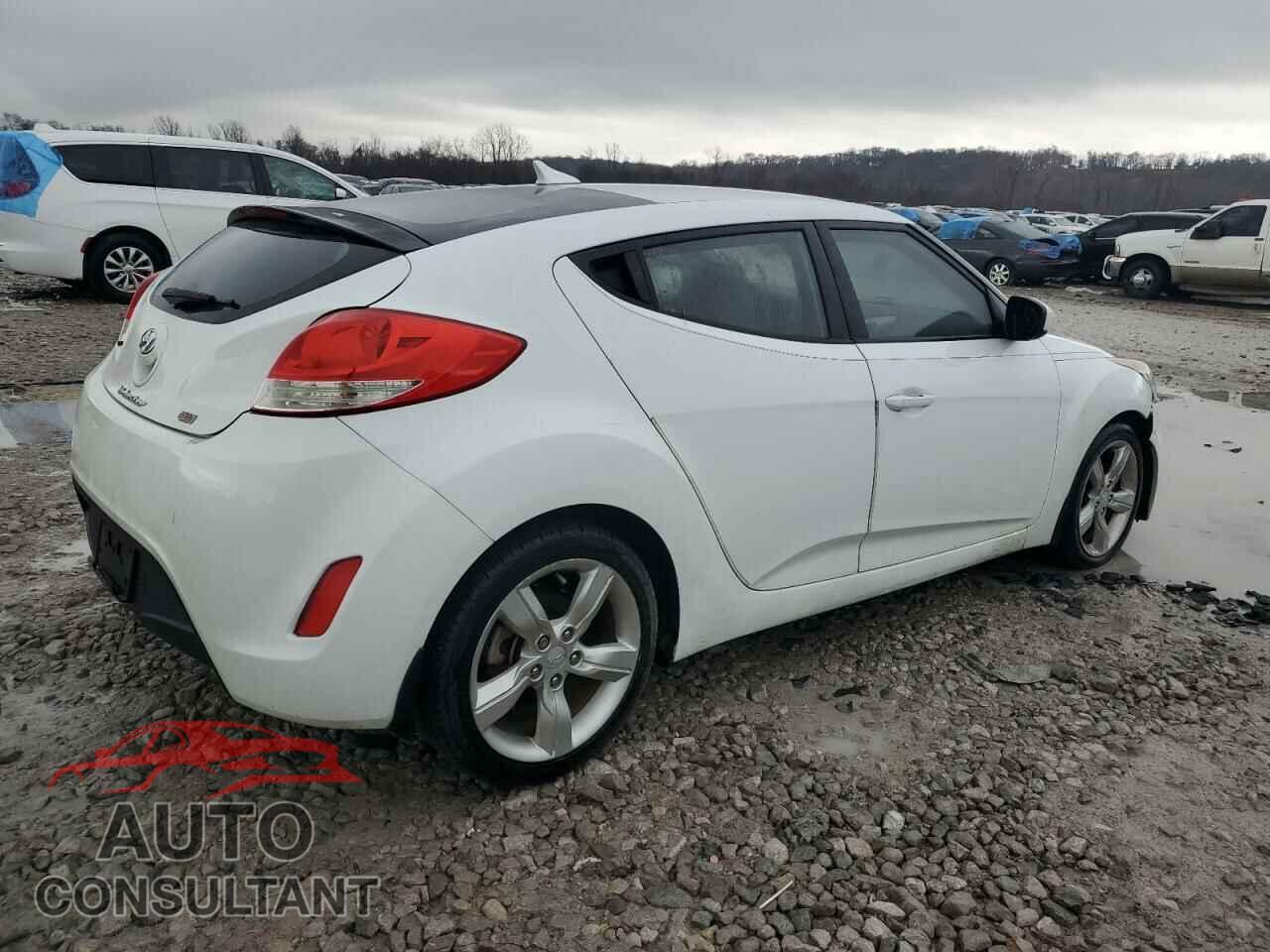 HYUNDAI VELOSTER 2013 - KMHTC6AD6DU103541