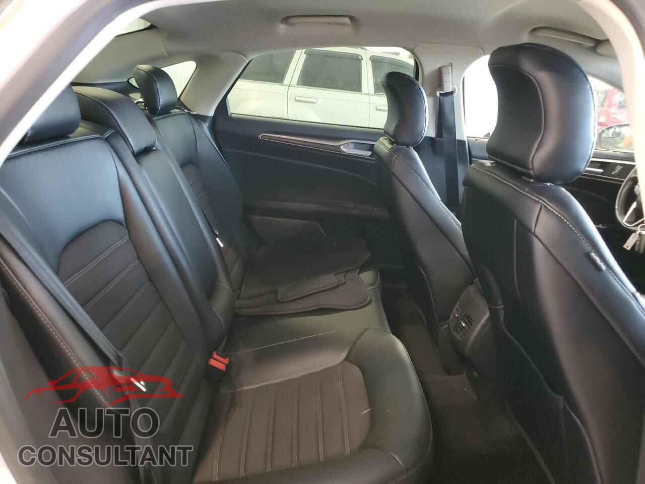 FORD FUSION 2017 - 3FA6P0HD8HR402976