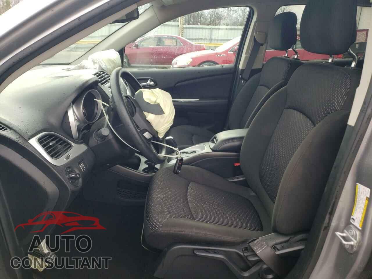 DODGE JOURNEY 2019 - 3C4PDCBB7KT798165