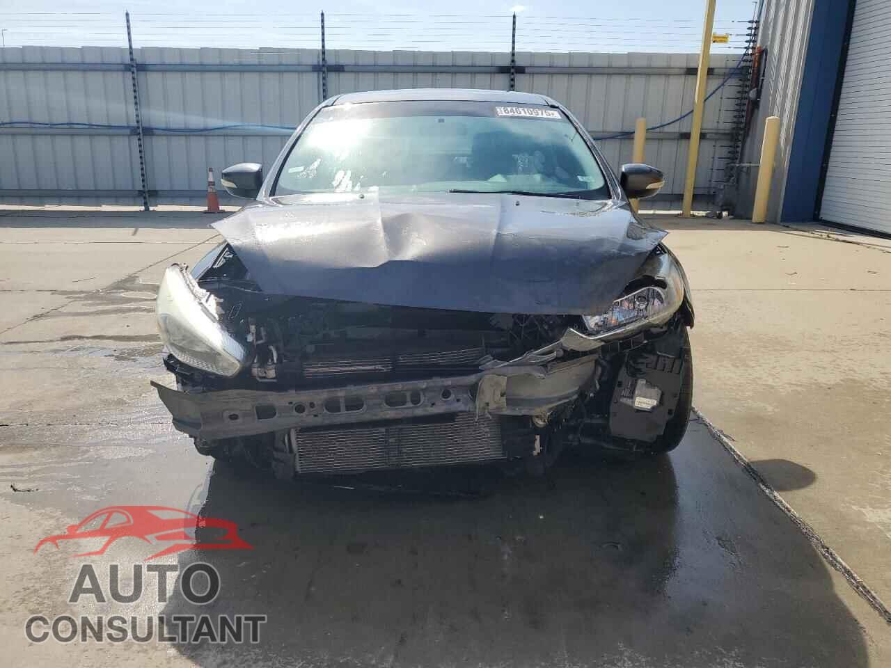 FORD FOCUS 2016 - 1FADP3F25GL275448