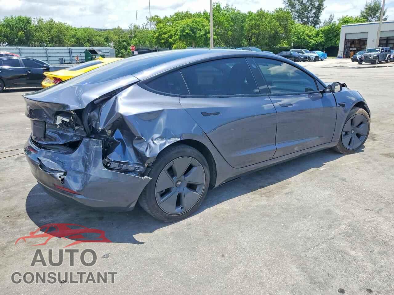 TESLA MODEL 3 2023 - 5YJ3E1EA5PF699465