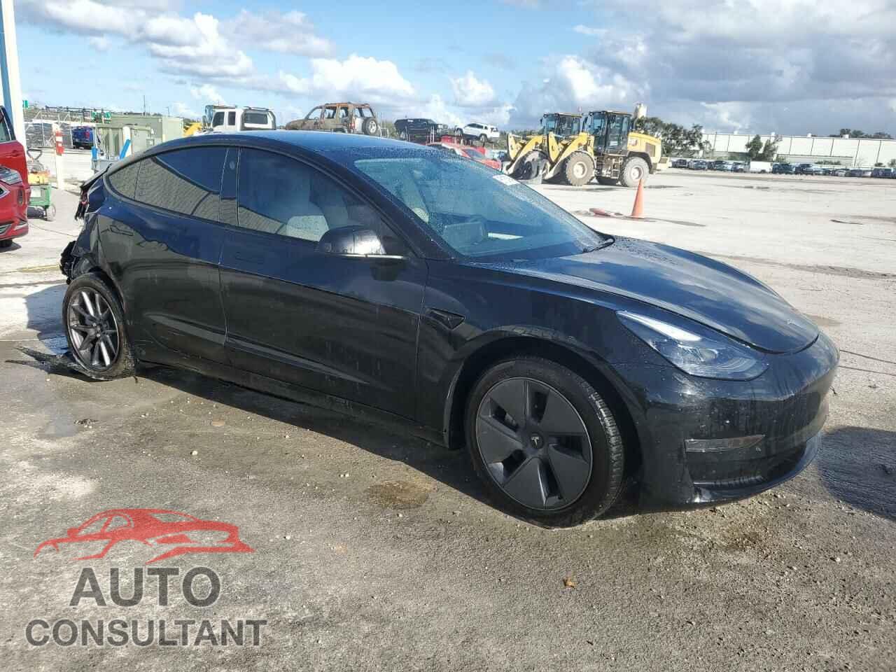 TESLA MODEL 3 2021 - 5YJ3E1EA2MF093844
