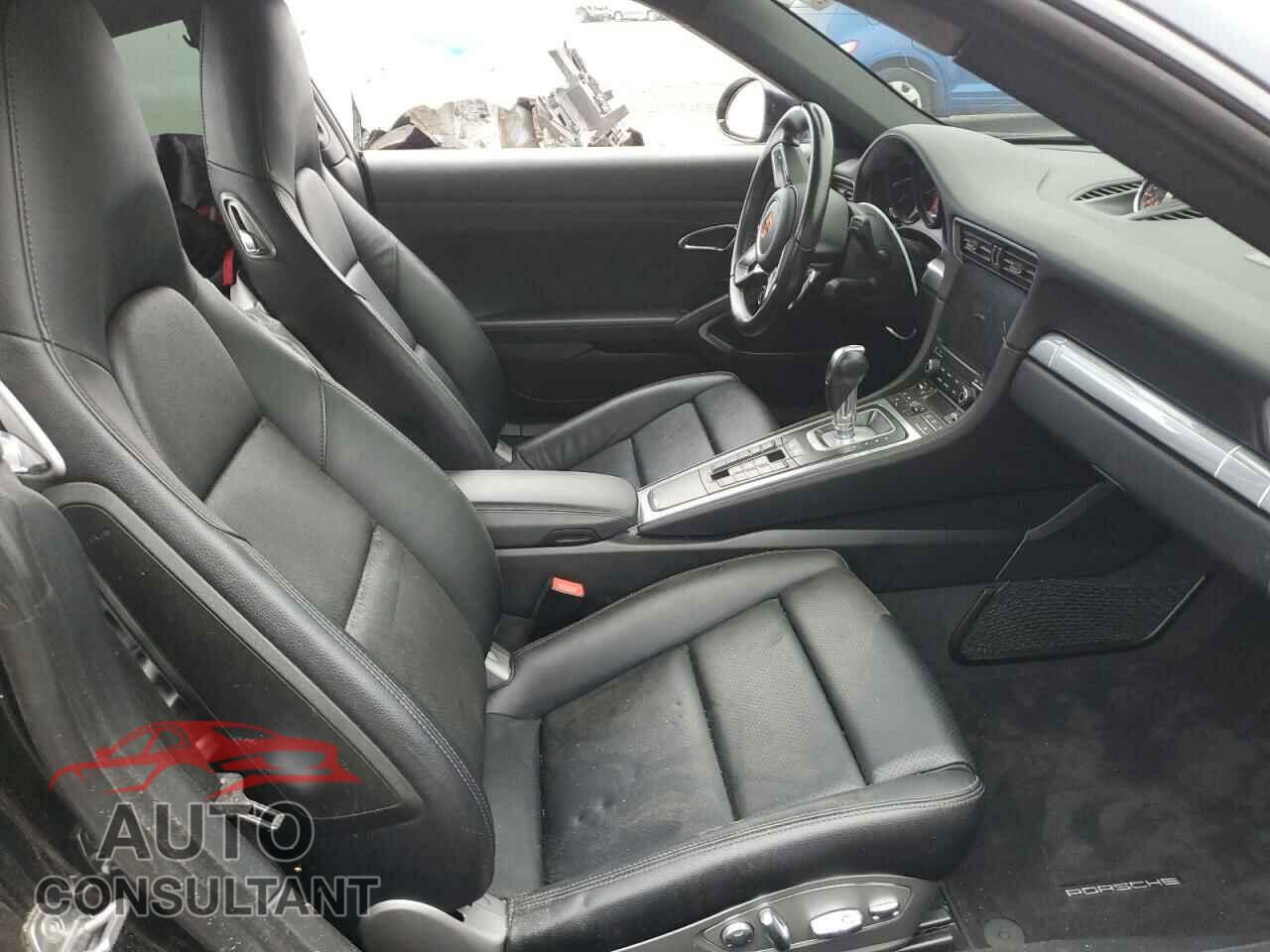 PORSCHE 911 2017 - WP0AB2A96HS124734