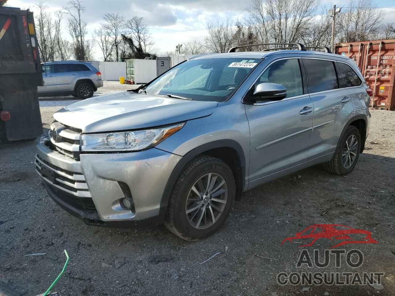 TOYOTA HIGHLANDER 2017 - 5TDJZRFH3HS521458