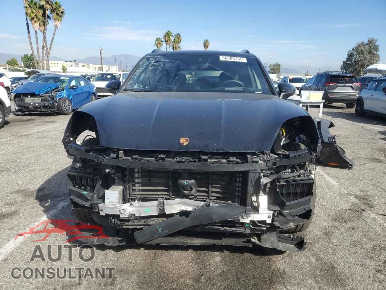 PORSCHE CAYENNE 2024 - WP1AE2AY2RDA29977