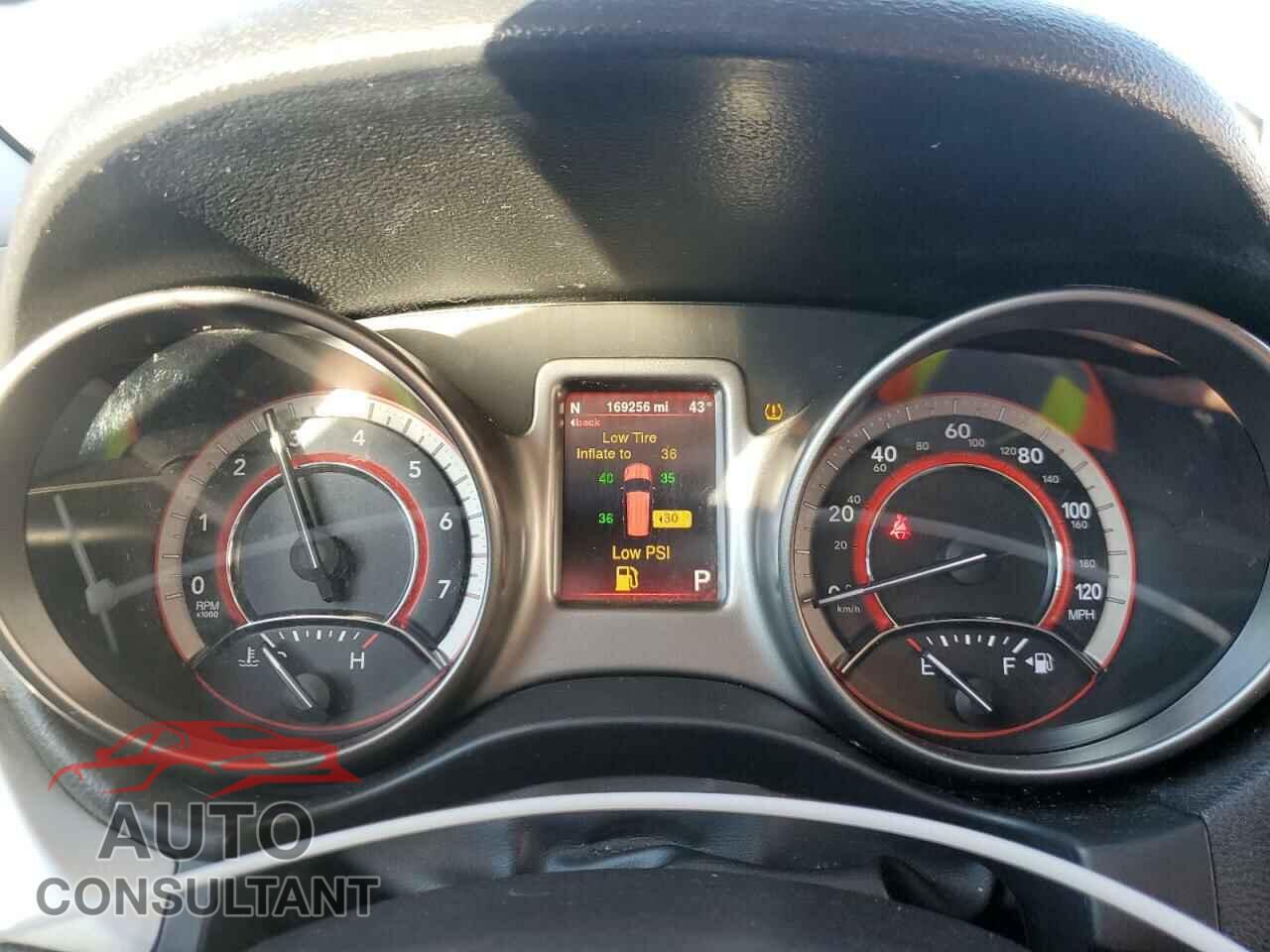 DODGE JOURNEY 2015 - 3C4PDCGG7FT559144