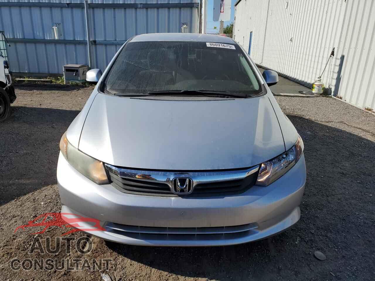 HONDA CIVIC 2012 - 2HGFB2F40CH024813