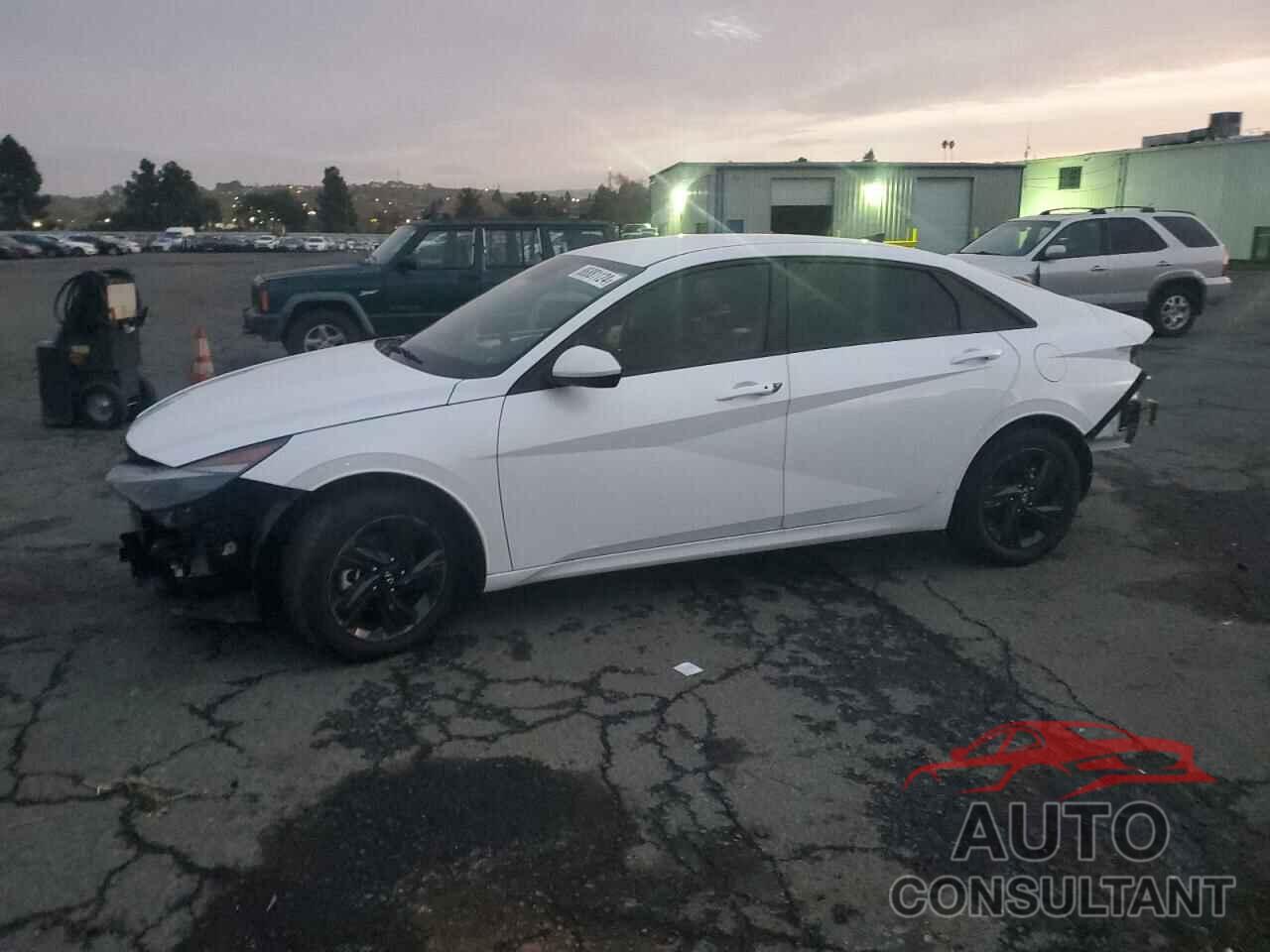 HYUNDAI ELANTRA 2023 - 5NPLM4AG2PH091449