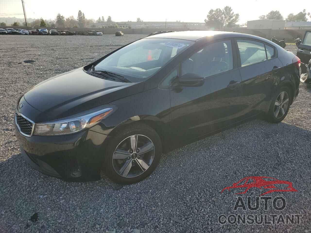 KIA FORTE 2018 - 3KPFL4A77JE170837