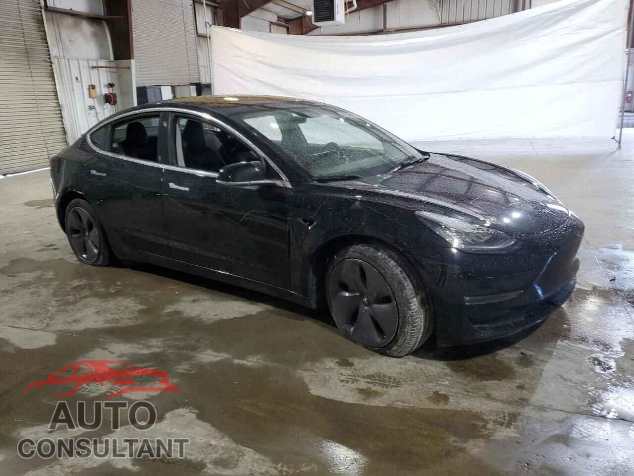TESLA MODEL 3 2018 - 5YJ3E1EB0JF093992