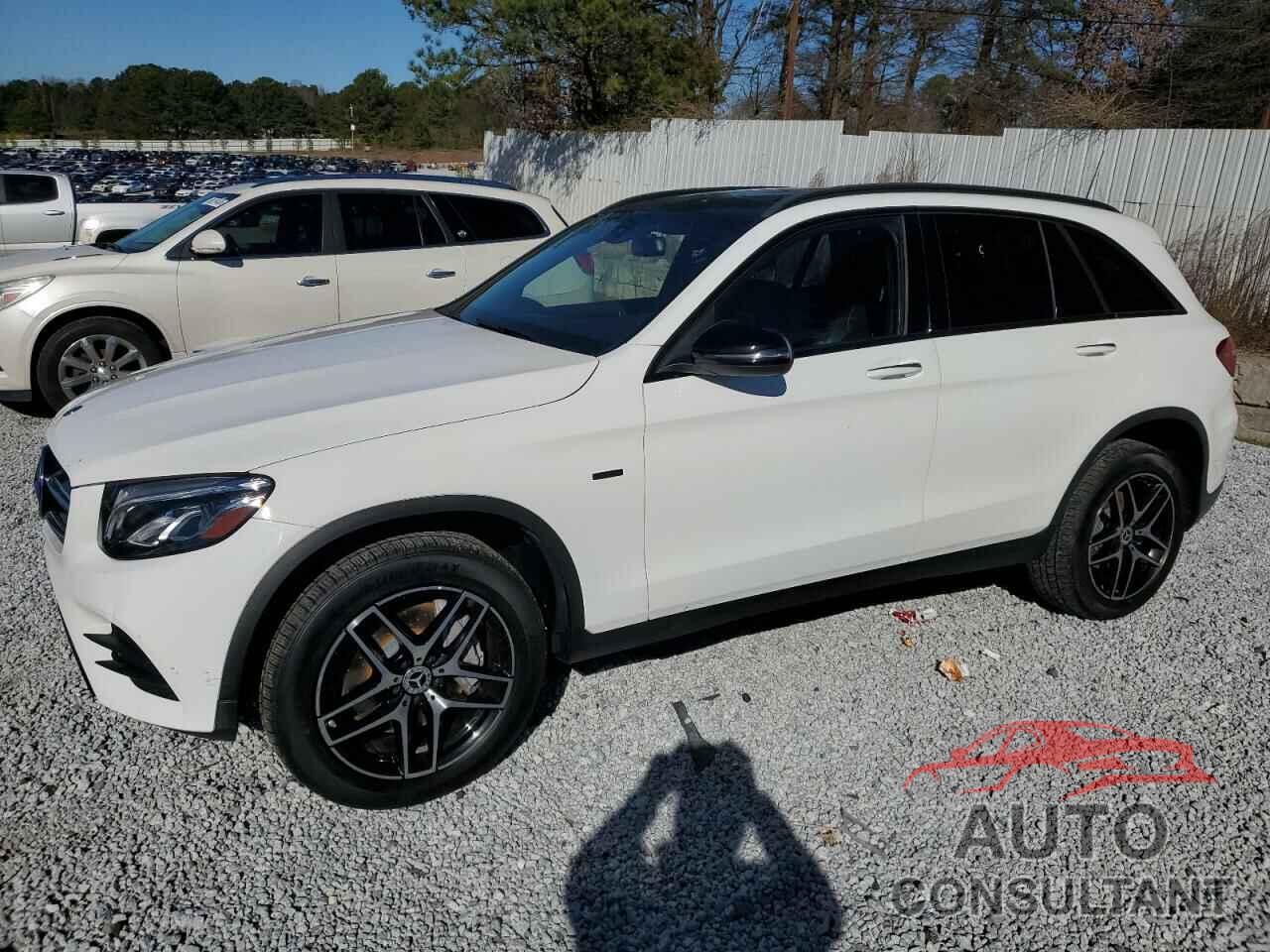 MERCEDES-BENZ GLC-CLASS 2018 - WDC0G5EB4JF473931