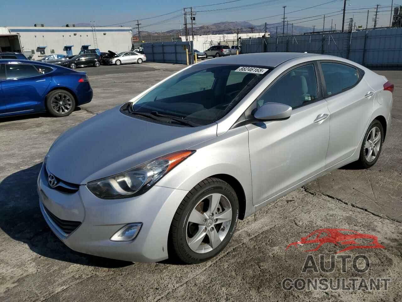 HYUNDAI ELANTRA 2012 - KMHDH4AE4CU321785