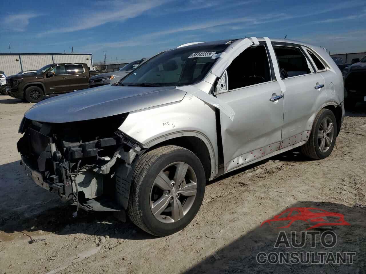 KIA SORENTO 2012 - 5XYKU4A27CG299134
