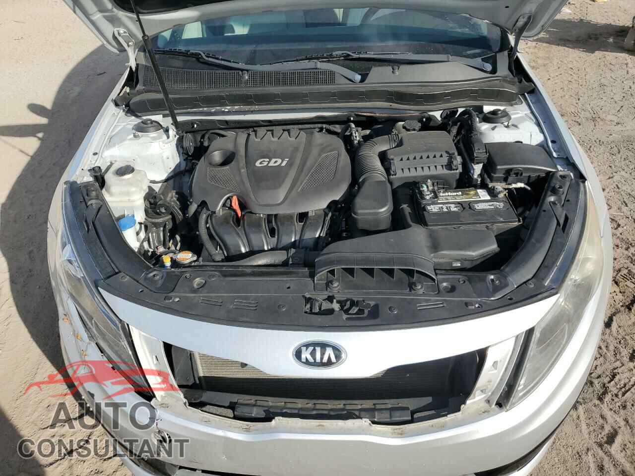 KIA OPTIMA 2011 - KNAGM4A78B5111923