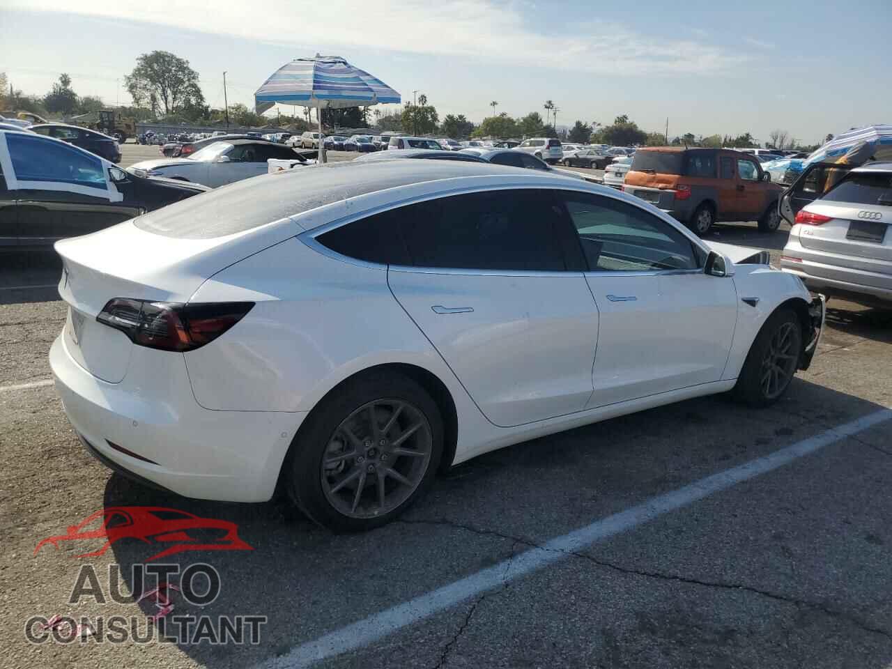 TESLA MODEL 3 2018 - 5YJ3E1EA8JF052386