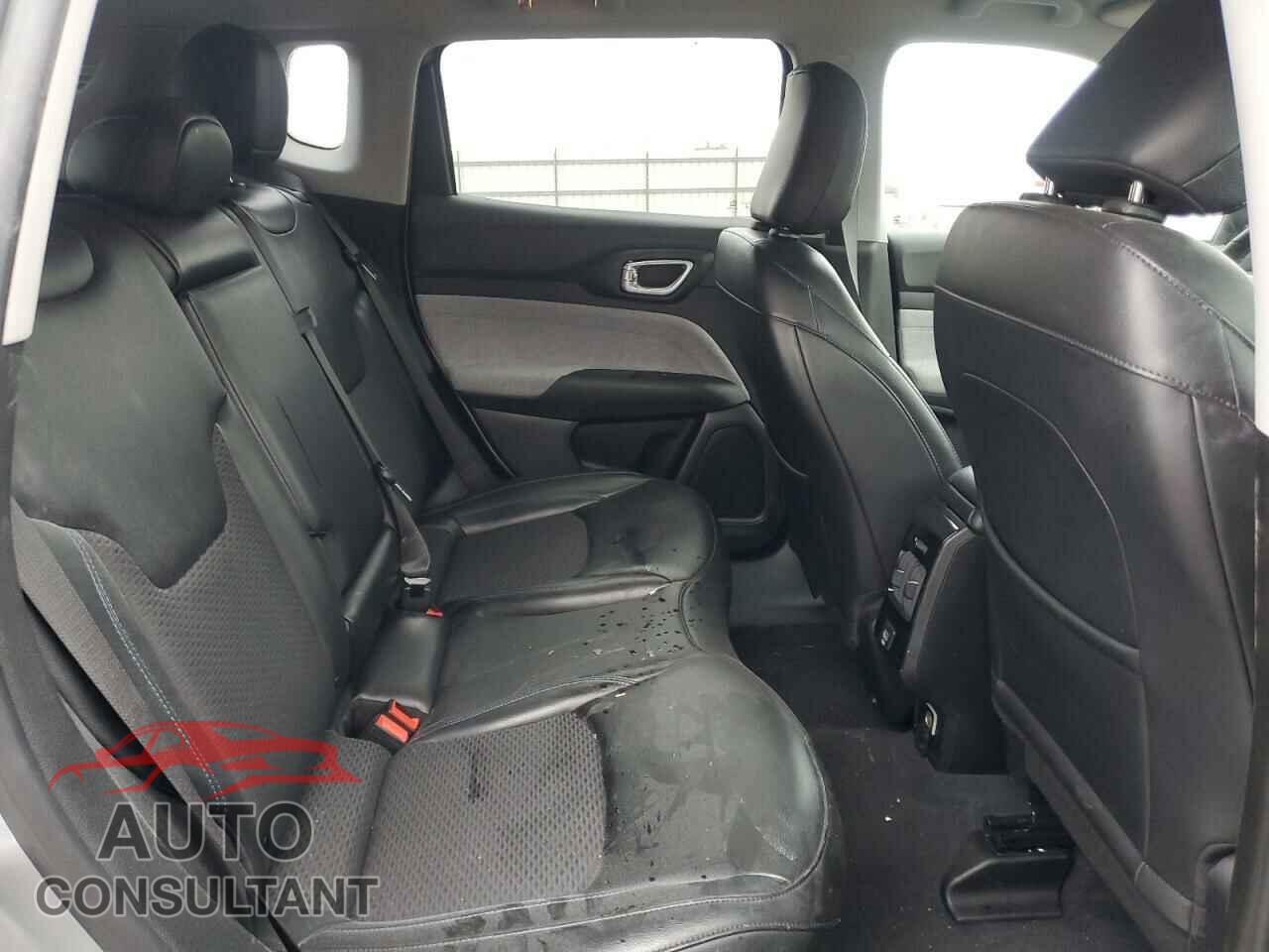 JEEP COMPASS 2022 - 3C4NJDBB7NT158287