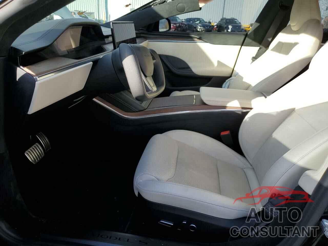 TESLA MODEL S 2022 - 5YJSA1E56NF462815