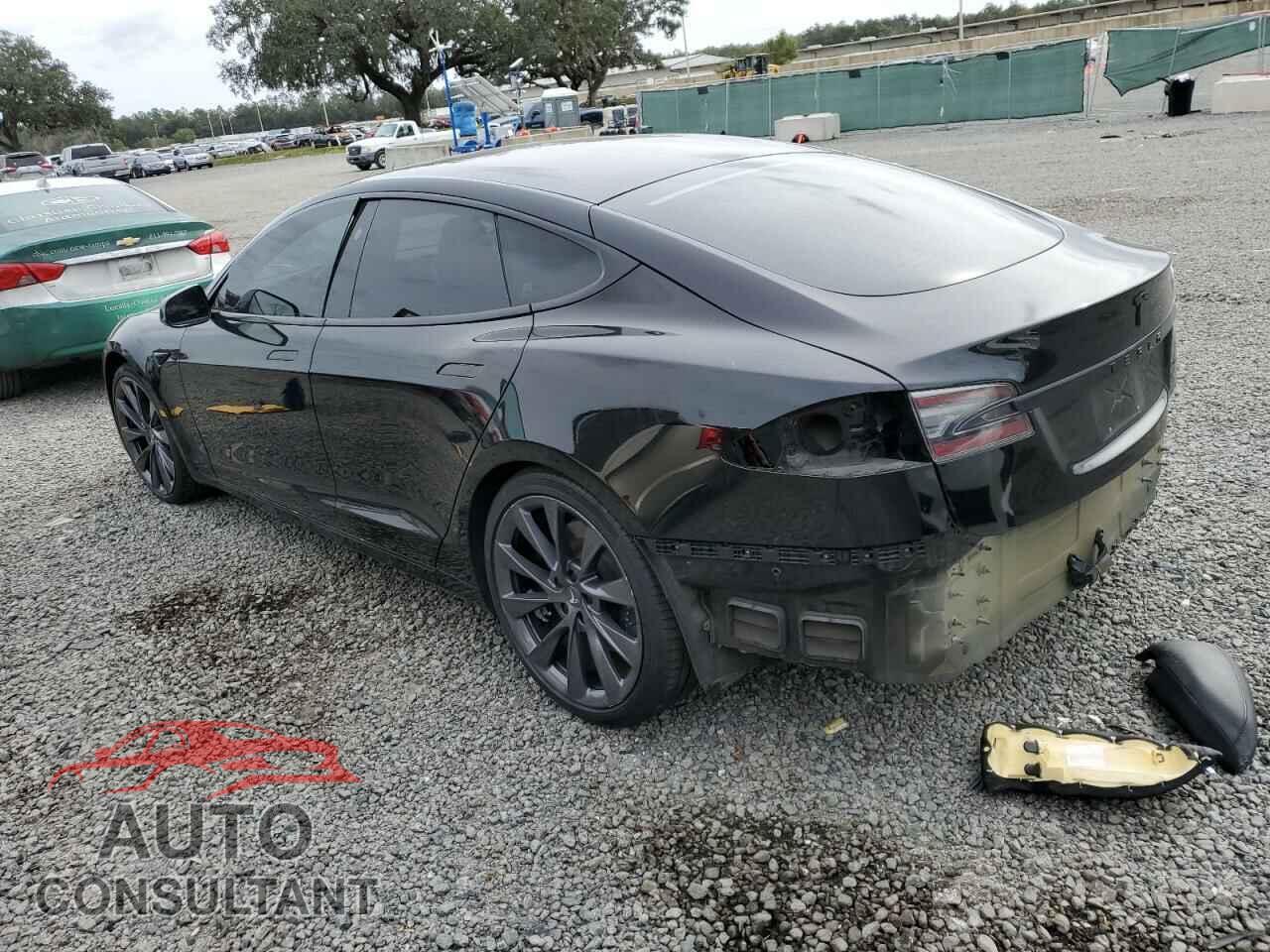 TESLA MODEL S 2020 - 5YJSA1E27LF358935