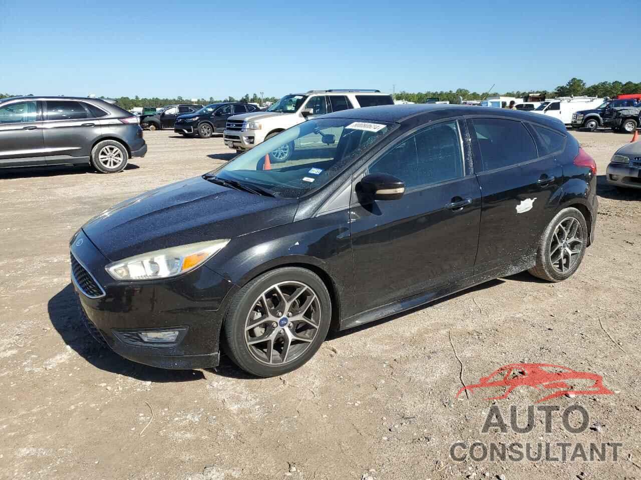 FORD FOCUS 2015 - 1FADP3K2XFL220983